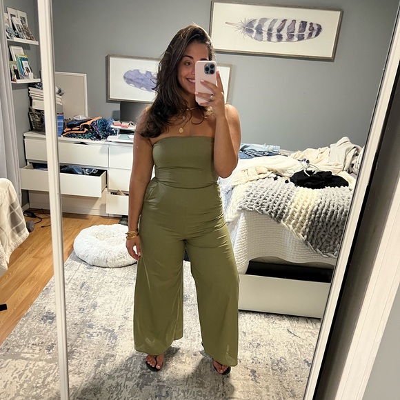 Petal & Pup Jodie Strapless Jumpsuit - Picture 8 of 9